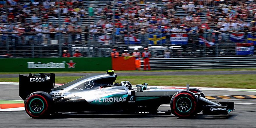 İtalya Grand Prix'sini Rosberg kazandı