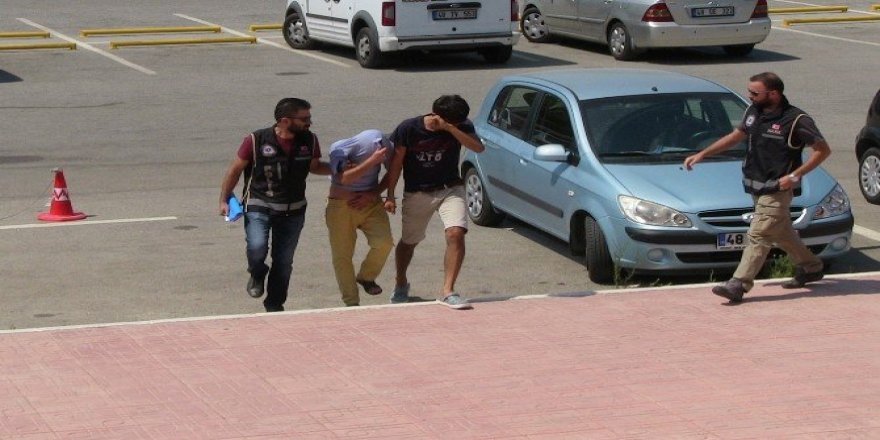 Uyuşturucuları sarımsakların arasına gizlemişler