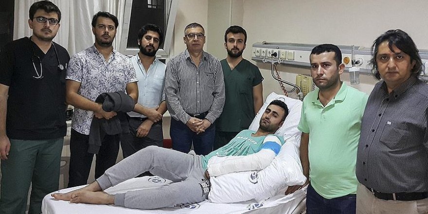 Asistan doktorun kolu hasta tarafından kırıldı