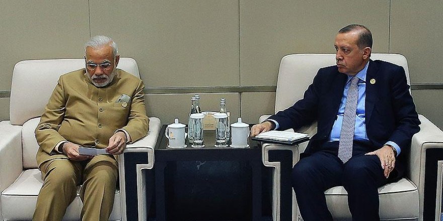 Erdoğan, Hindistan Başbakanı Modi'yi kabul etti