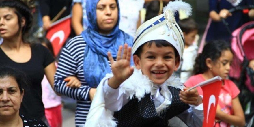 Roman sünnet çocukları doyasıya eğlendi