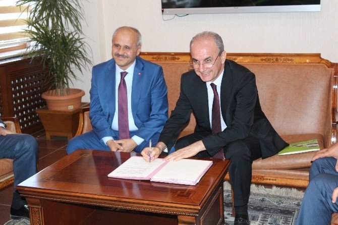 Ömer Halisdemir Üniversitesi Tıp Fakültesi protokolü imzalandı