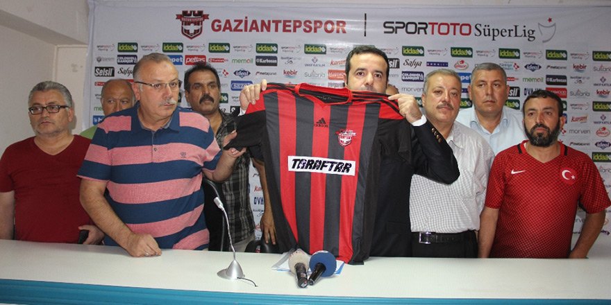 Dünyada bir ilk… Gaziantepspor’a taraftar sponsor oldu