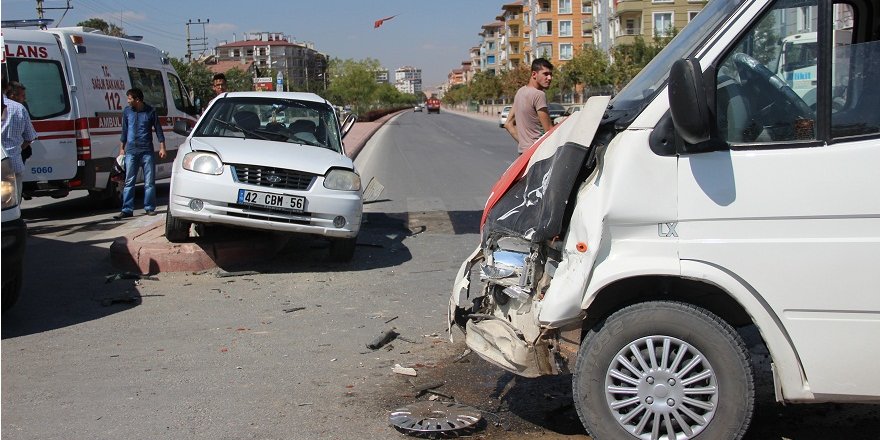 Konya'da trafik kazası: 2 yaralı