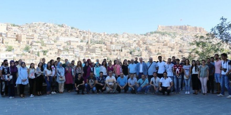 Aday öğretmenler kahvaltıda buluştu