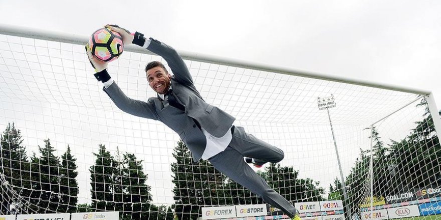 Muslera: Karakterimde kazanmak var