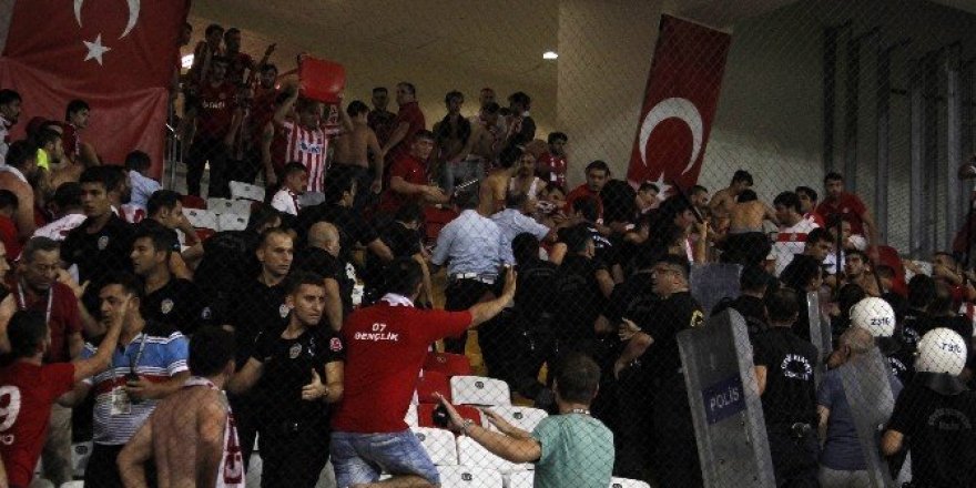 Antalyaspor’un seyircisiz oynama cezası kaldırıldı