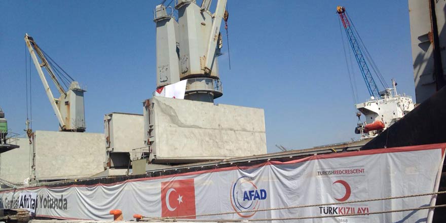 Açlık çeken Afrika ülkelerine Türkiye’den insani yardım