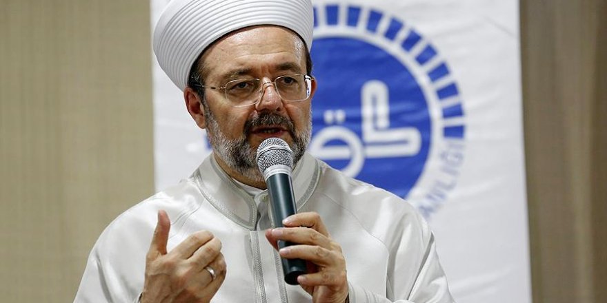 Görmez 15 Temmuz şehitlerinin yakınlarıyla görüştü