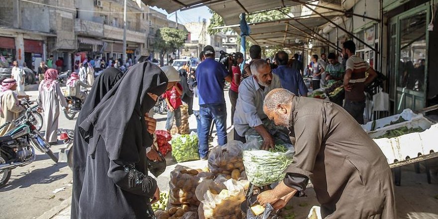 Cerablus çarşısında bayram yoğunluğu
