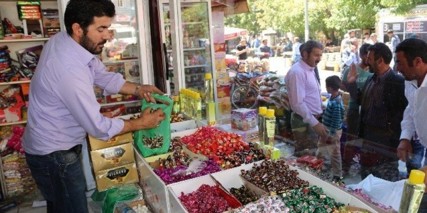 Ağrı’da bayram alışverişi
