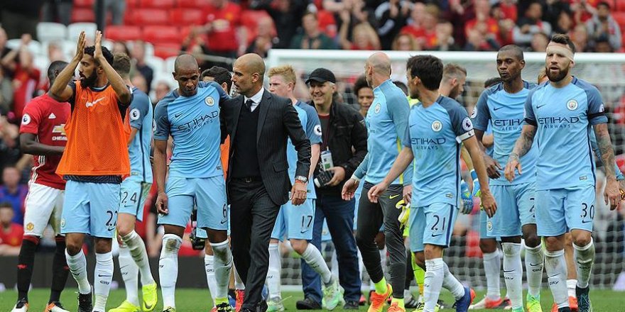 Dev derbinin galibi Manchester City