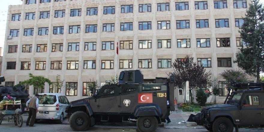 Batman’ın 4 belediyesine kayyum atandı