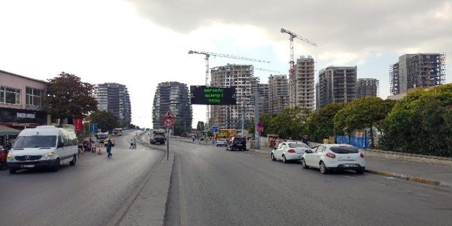 İstanbul’da bayram öncesi yollar boşaldı