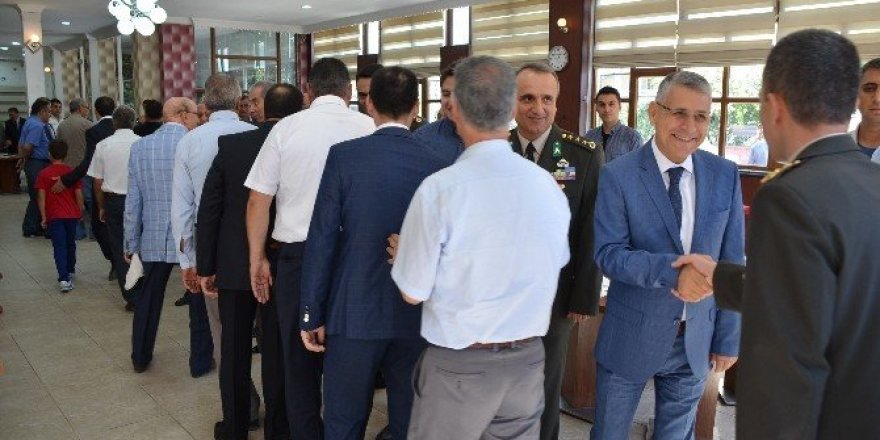 Iğdır’da bayramlaşma töreni