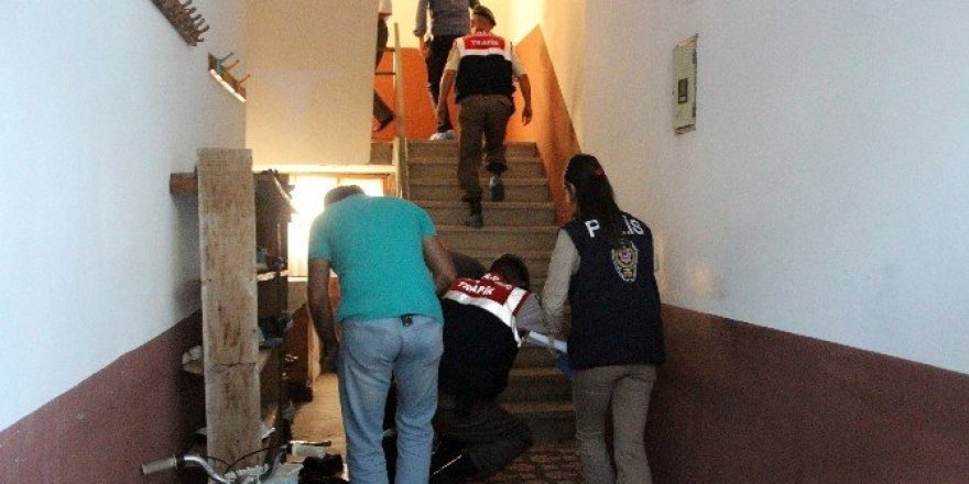 FETÖ zanlısı eski savcı cezaevinde intihar etti