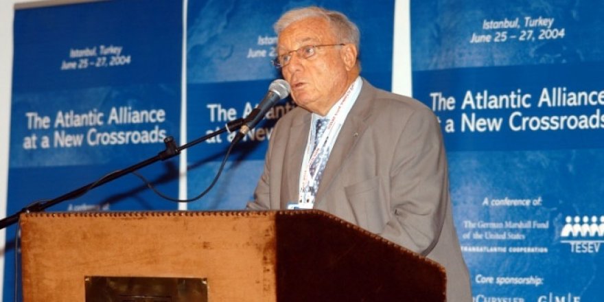 İshak Alaton vefat etti