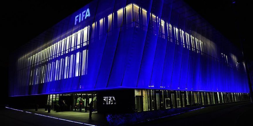 FIFA'dan Platini'ye izin çıktı