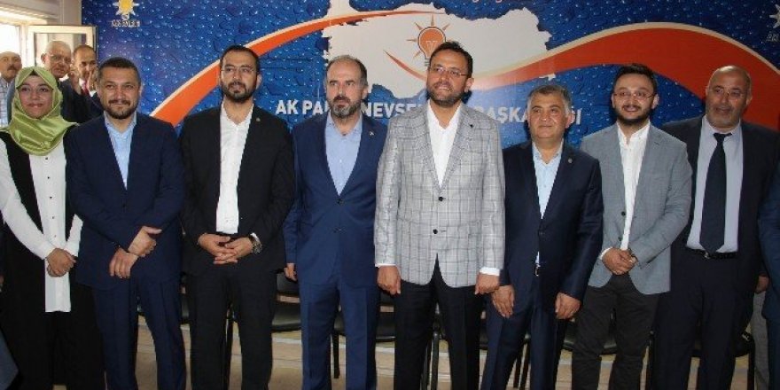 AK Parti’de bayramlaşma programı gerçekleşti