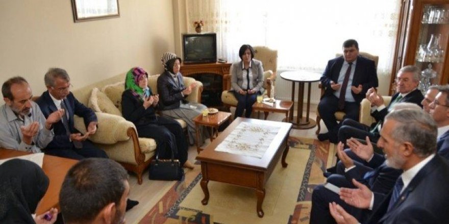 Erzincan’da toplu bayramlaşma töreni düzenlendi