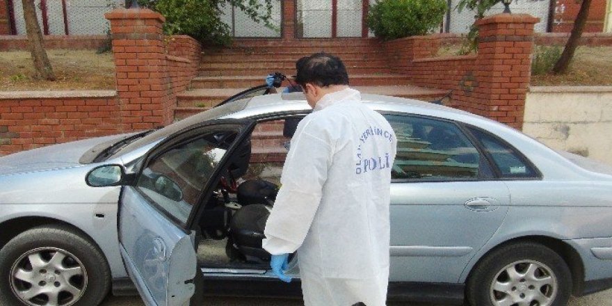 Kafasına tabancayla ateş eden kişi ağır yaralandı
