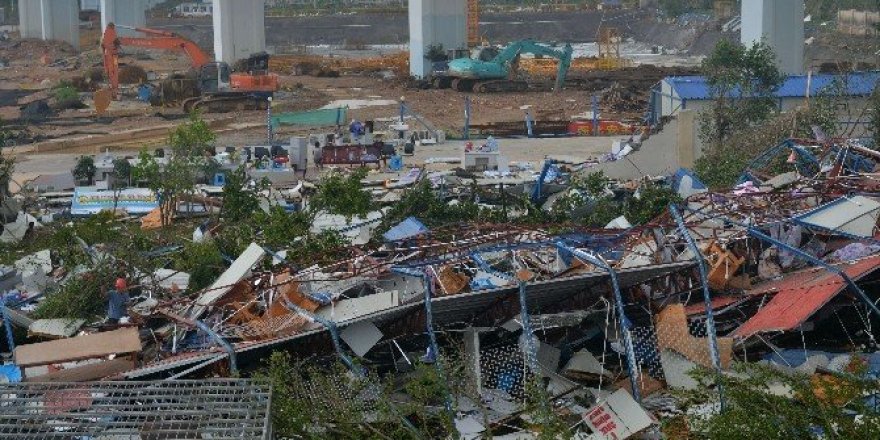 Meranti tayfunu sebebiyle 11 kişi hayatını kaybetti