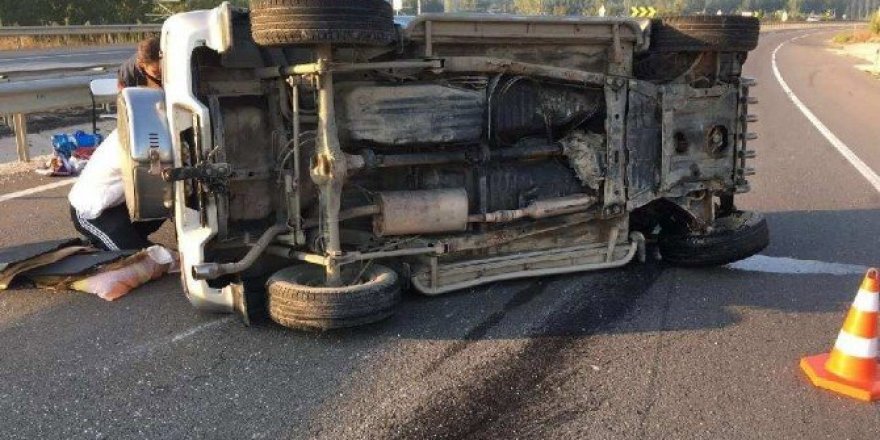 Bilecik’te otomobil takla attı: 3 yaralı