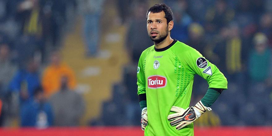 UEFA Avrupa Ligi'nde haftanın oyuncusu Serkan Kırıntılı