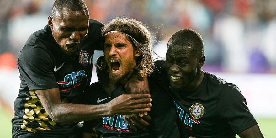 Pinto, UEFA'da haftanın en iyi 11'inde