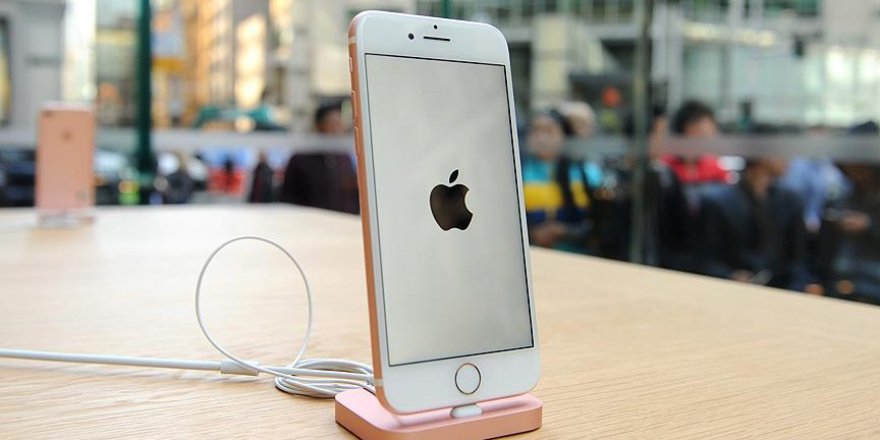 Apple’ın kapısı iPhone 7 alıcılarına açıldı