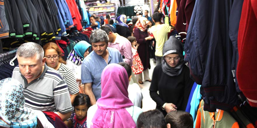 Okul alışverişi yoğunluğu