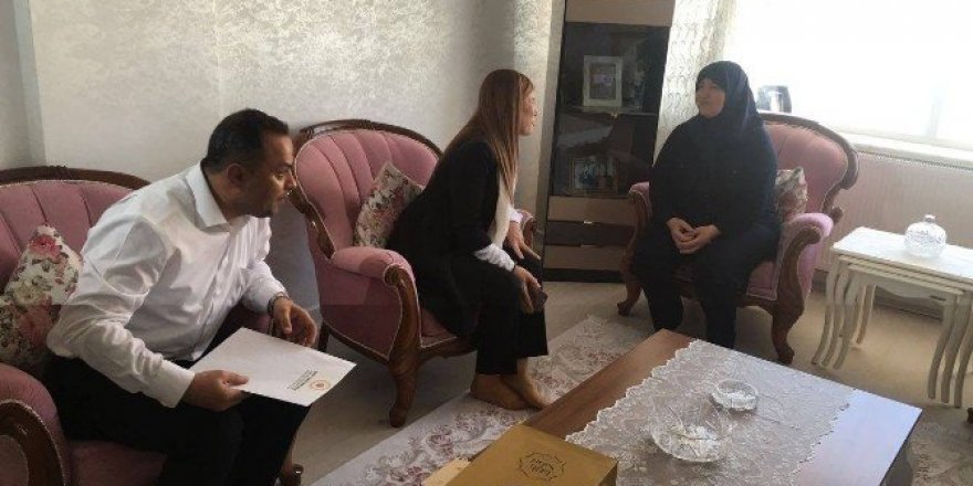 AK Parti heyeti, şehit ailelerini ziyaret etti