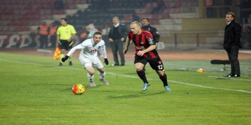 Gaziantepspor’un konuğu lider Medipol Başakşehir