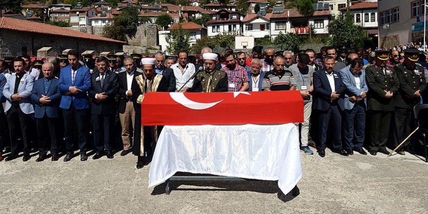 Şehit Uzman Çavuş Akatay son yolculuğuna uğurlandı
