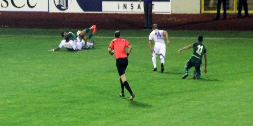Anadolu Selçukspor puansız döndü