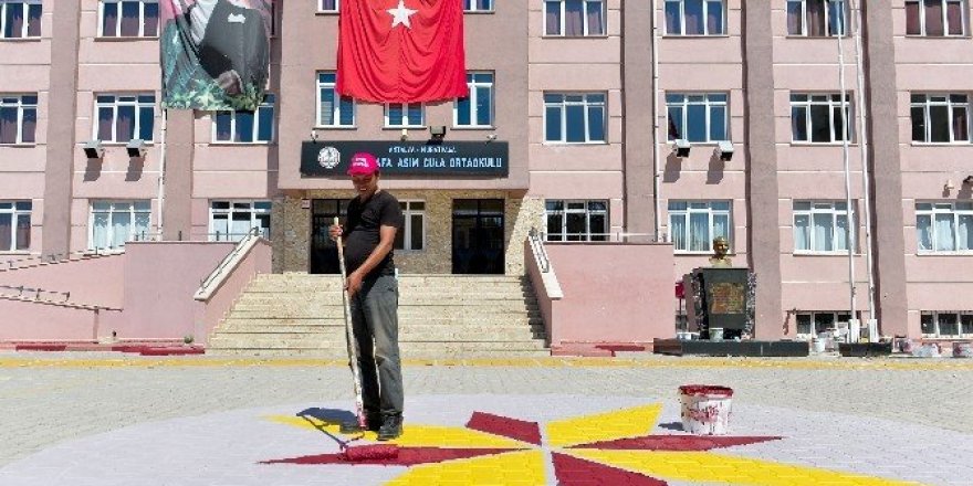 Muratpaşa Belediyesi okulları yeni döneme hazırladı