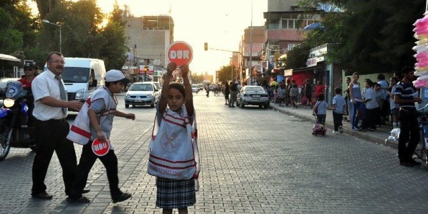 Sözütek’ten okul yolu uyarısı