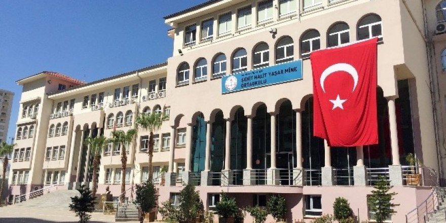 FETÖ’den alınan okullara anlamlı isimler