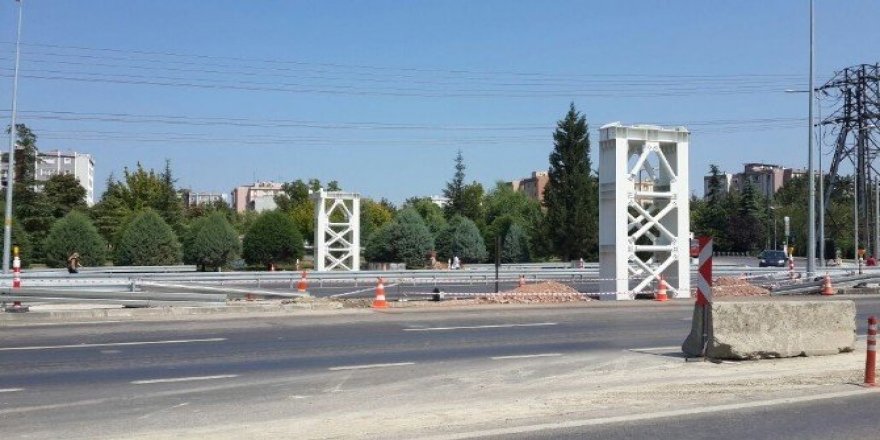 Büyükşehir, D-100 karayoluna yaya köprüsü yapacak