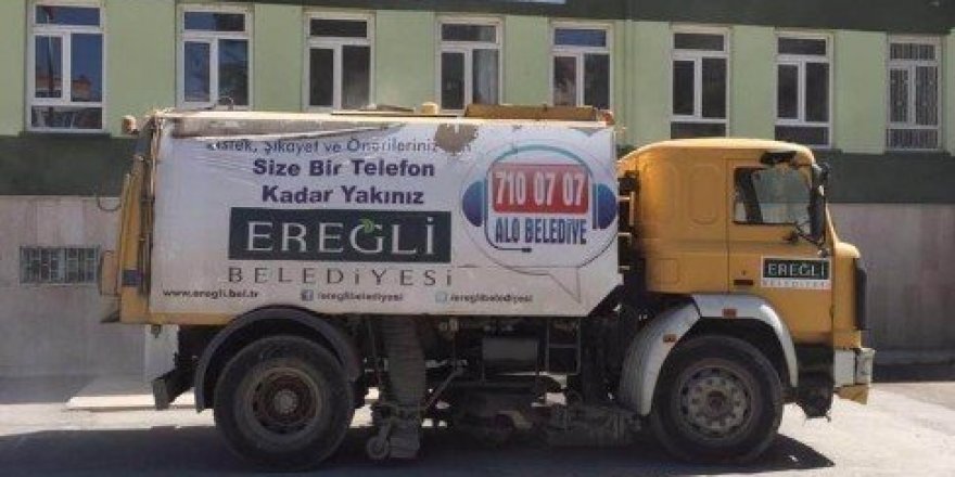 Ereğli Belediyesi okulları temizledi