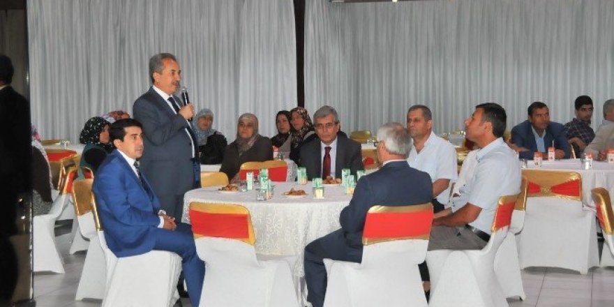 Başkan Akkaya belediye personeli ile bayramlaştı