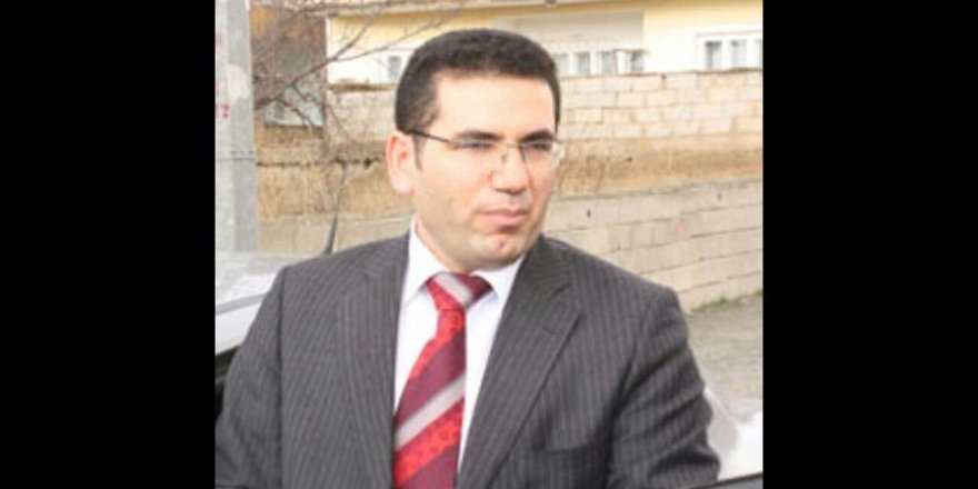 Kaçarken ayağını kıran 'eski savcı' gözaltına alındı