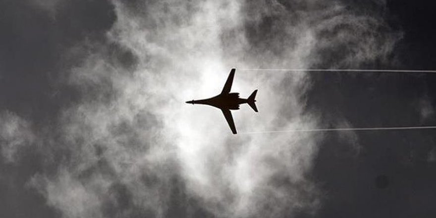 Venezuela ABD uçağının hava sahasını ihlal ettiğini ileri sürdü