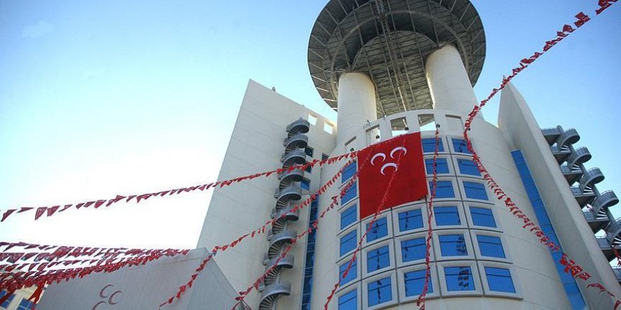 "Çağrı heyeti" MHP'den ihraç edildi