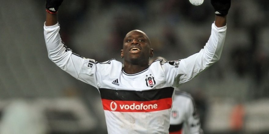 Beşiktaş'a Galatasaray derbisinde Demba Ba sürprizi