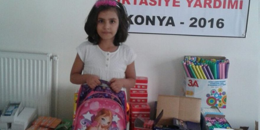 Konya İHH’dan 1200 öğrenciye kırtasiye yardımı