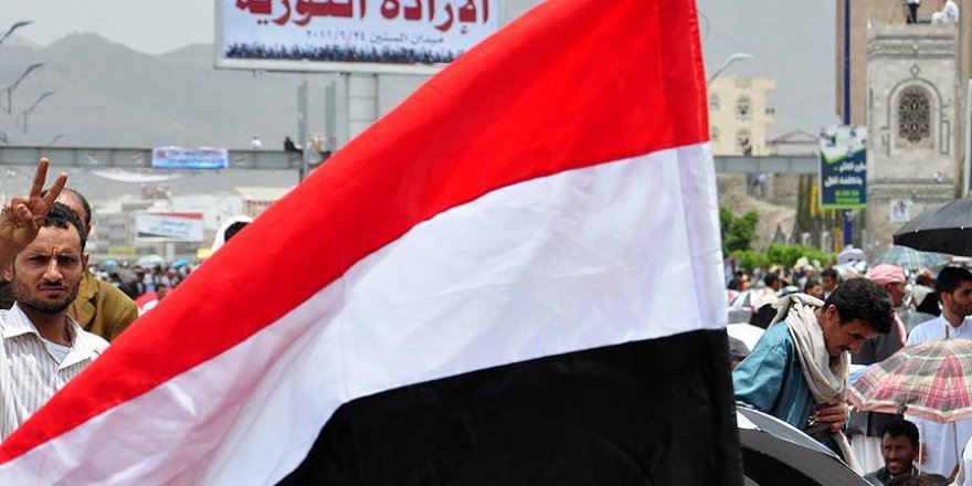 Yemen hükümeti Aden'e döndü