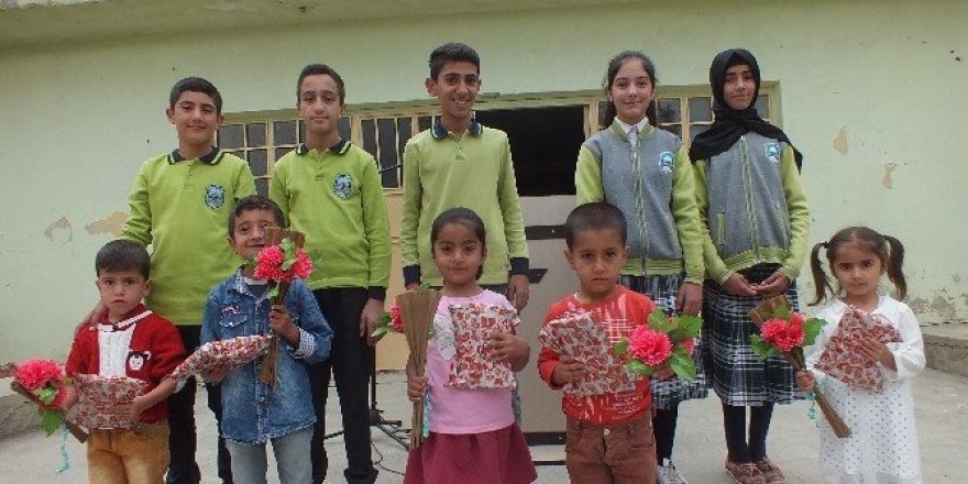 Malazgirt’te İlköğretim Haftası kutlandı