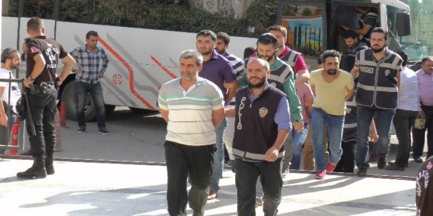 FETÖ'den Sakarya'da 39 gözaltı