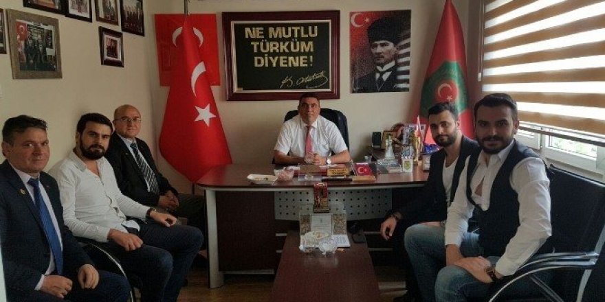 AK Partili gençler, gazileri unutmadı